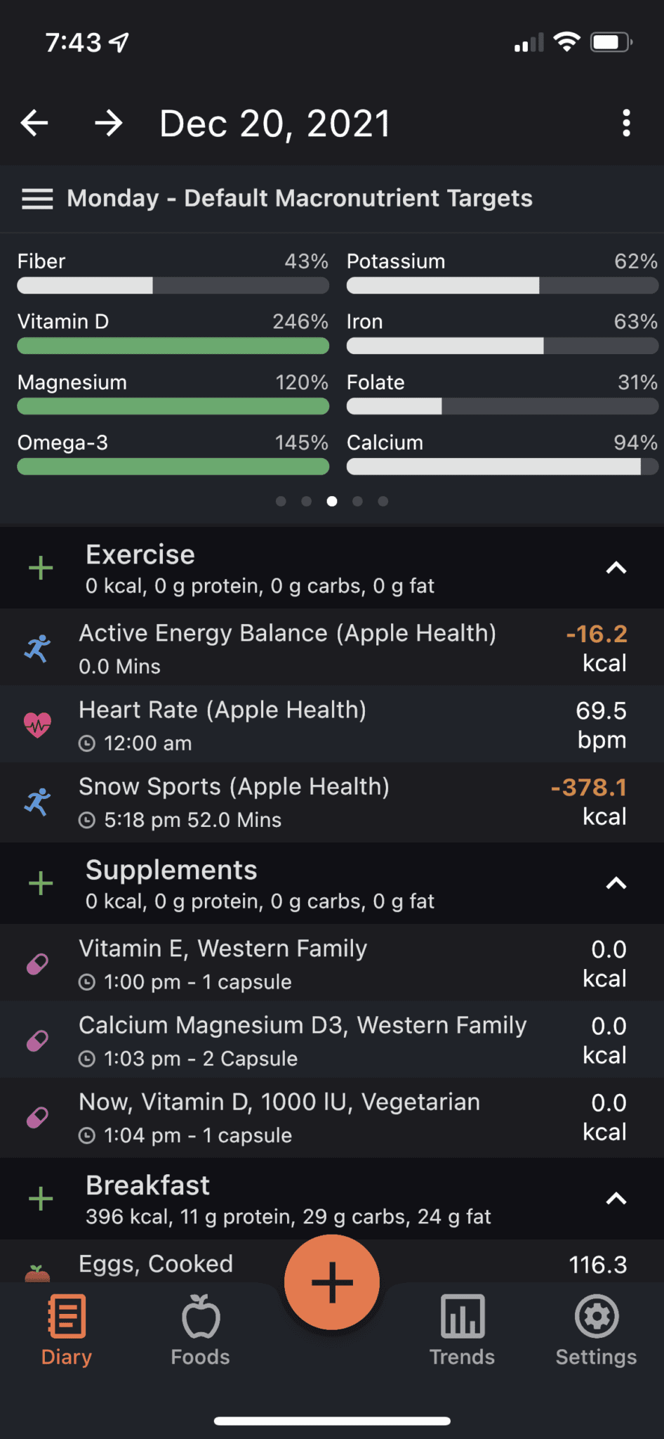 Your highlighted nutrients will show up at the top once you swipe left on the header.